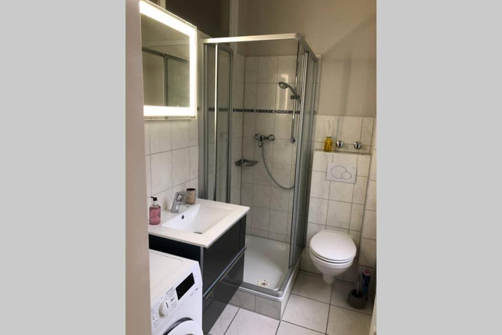 Perfekter Altbaucharme In Zentraler Lage ! Apartment Kiel Exterior photo